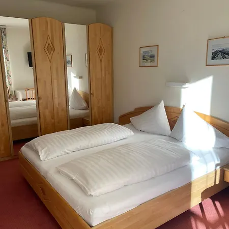 Pensjonat Brunnhof Gastein 3*