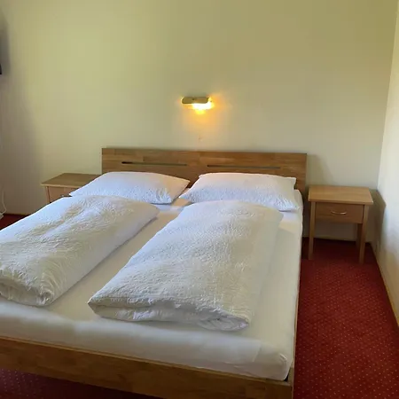 Brunnhof Gastein ゲストハウス 3*